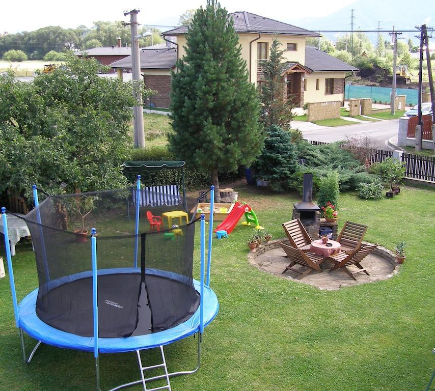 Privat Liptov 11 Apartment Liptovsky Mikulas Bagian luar foto